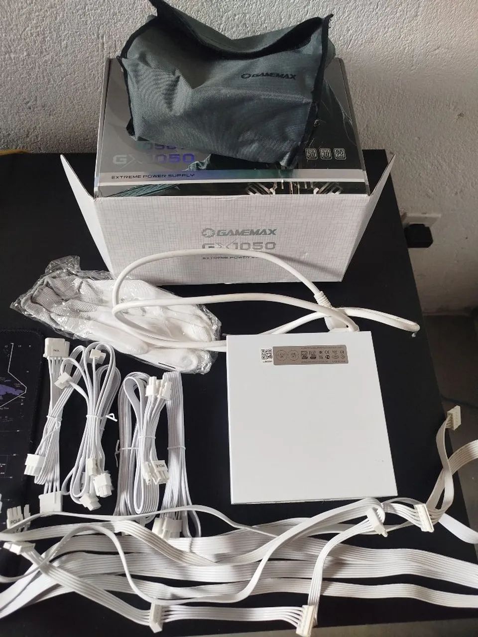 Fonte de 1050W Game Max - Foto 4