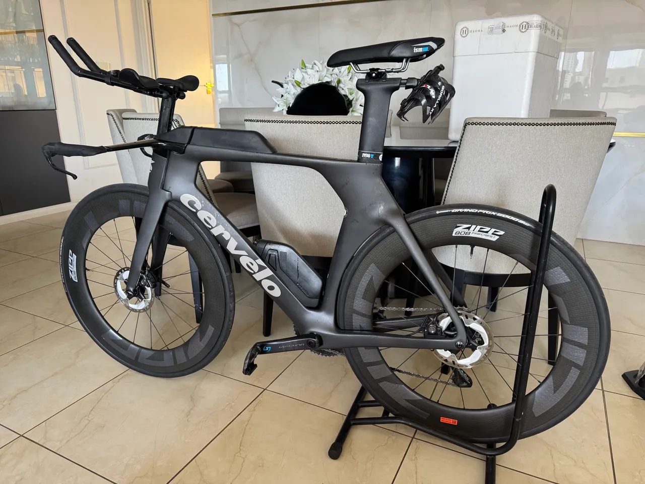 Cervélo P5 Disc Ultegra Di2 Five Black 2024 - Foto 2