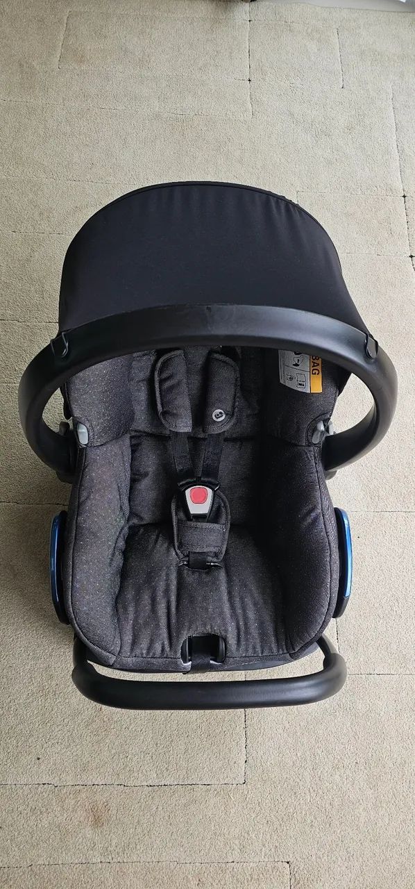 <br>Bebê Conforto Citi Maxi Cosi Essential Black + Base - Foto 2