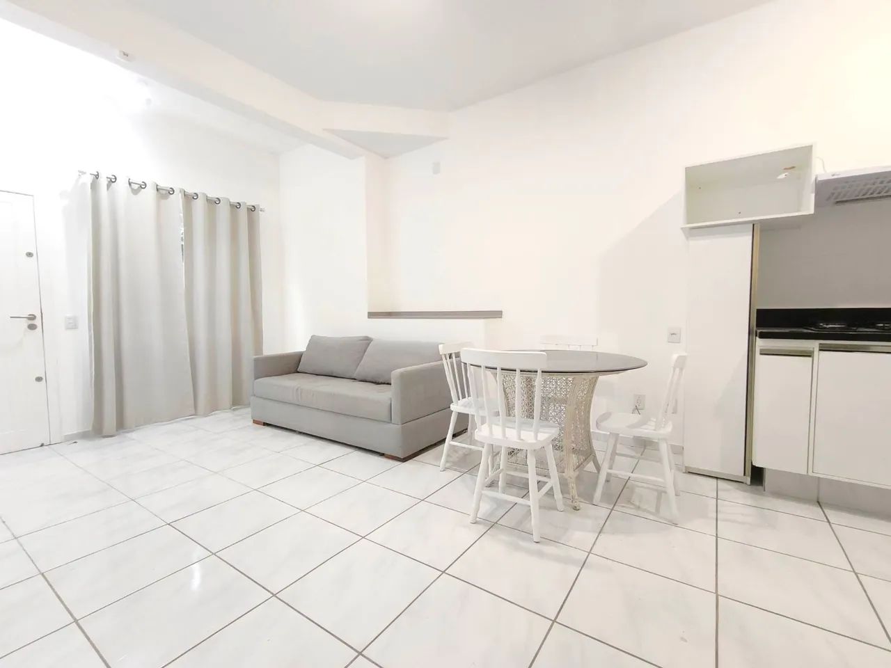 Apartamento duplex de 1 quarto no Río Tavares