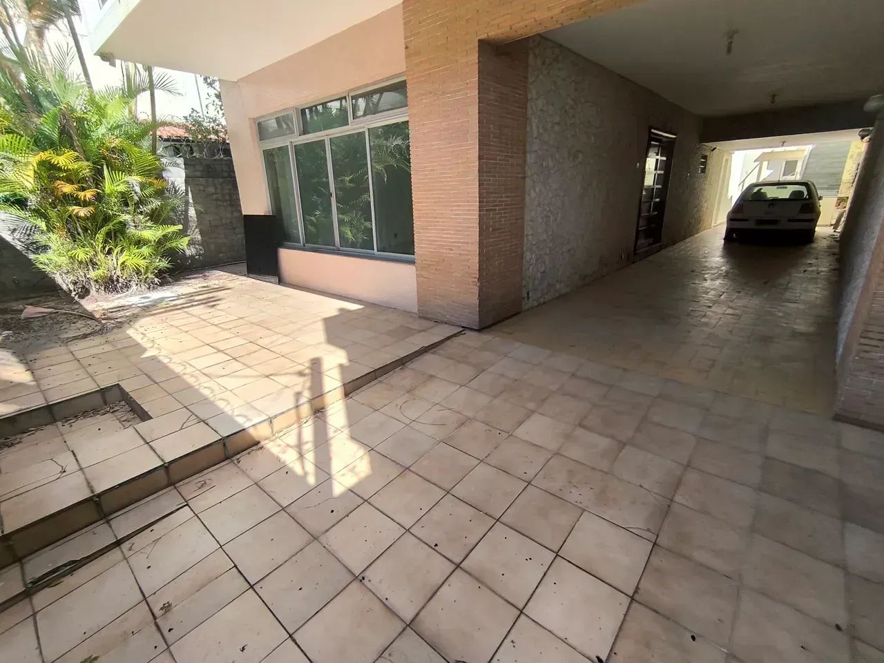 Casa com com 4 quartos sendo 2 suítes, mais Apto 2/4 sendo 1 ste, piscina em Centro - Maca - Foto 2