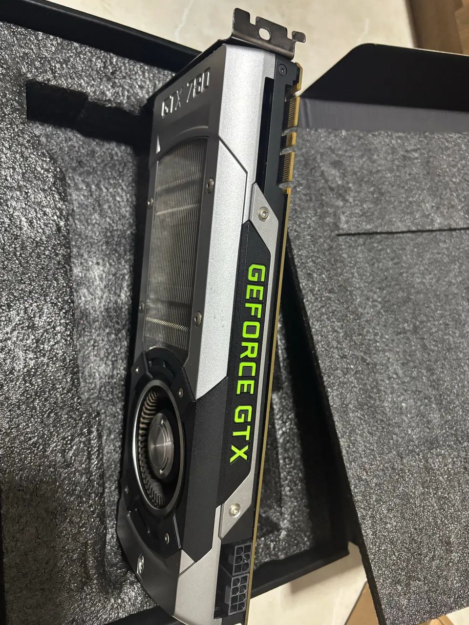 GTX 780 3GB founders edition - Foto 3