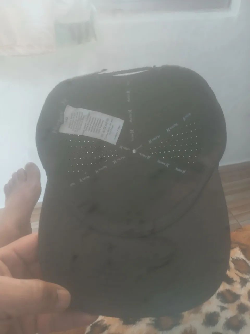 Bone praticamente novo  - Foto 2