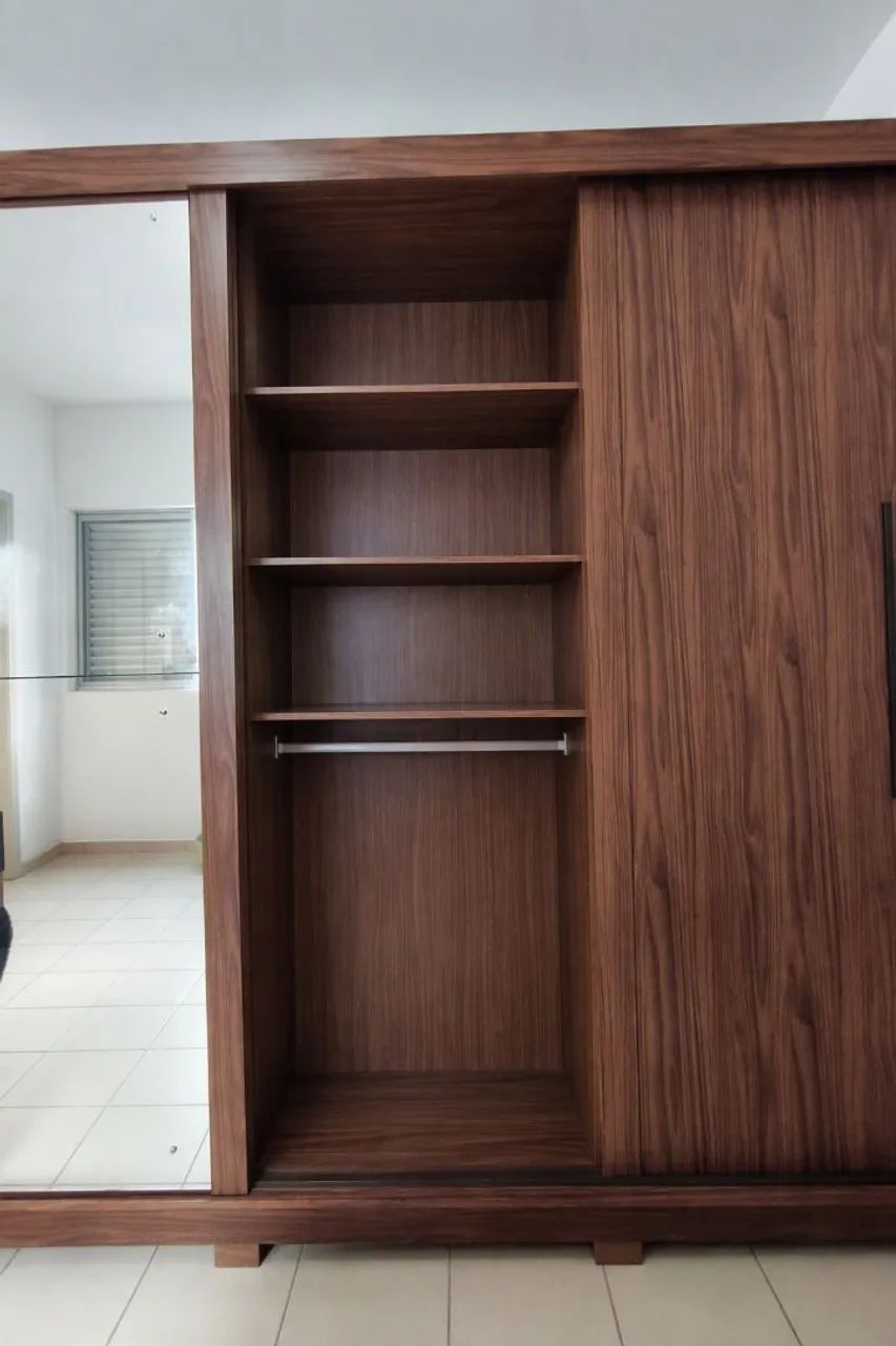 Guarda roupa - Semi Novo - Foto 3