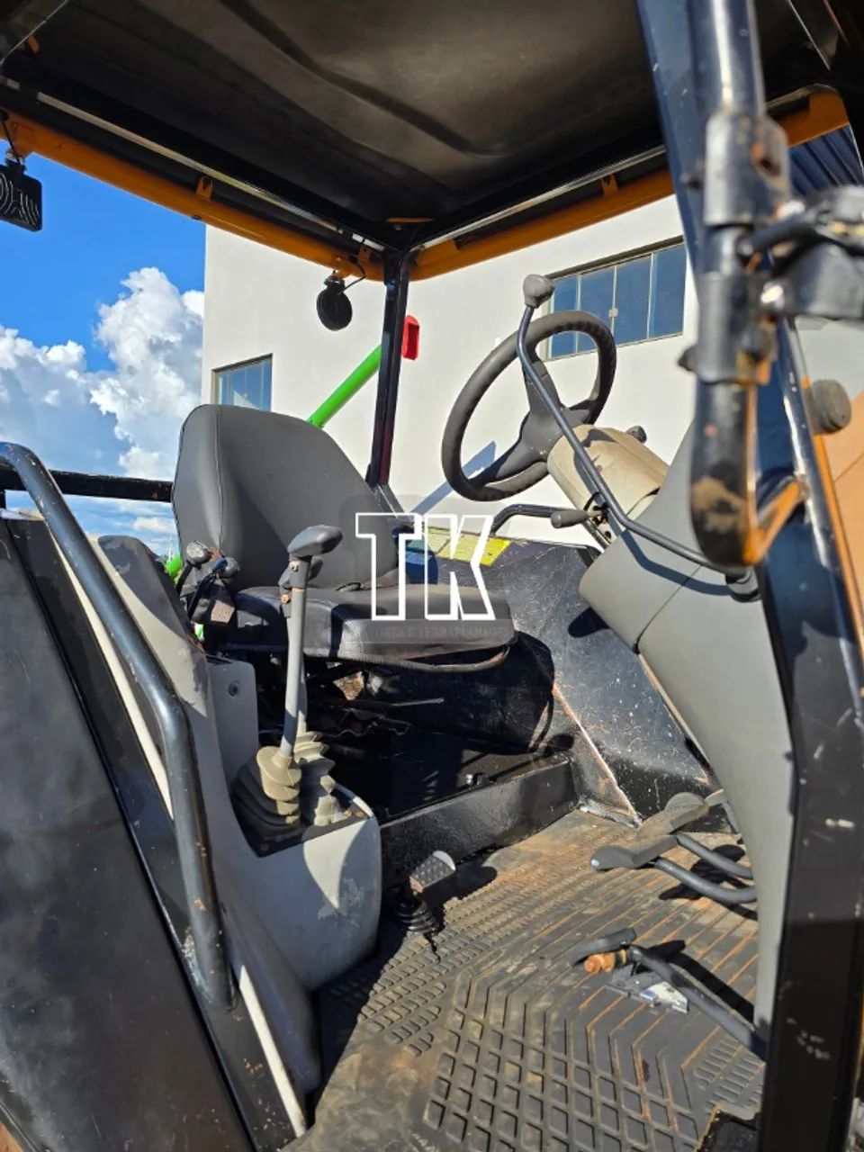 cod. 1406 TRATOR VALTRA BM 125 TURBO INTERCULADO 2009 - Tk Tratores Nova Andradina-MS - Foto 5