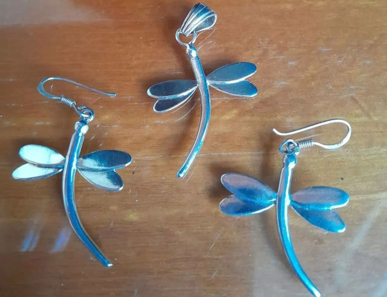 Conjunto Libélula prata 925 pingente e brincos novo