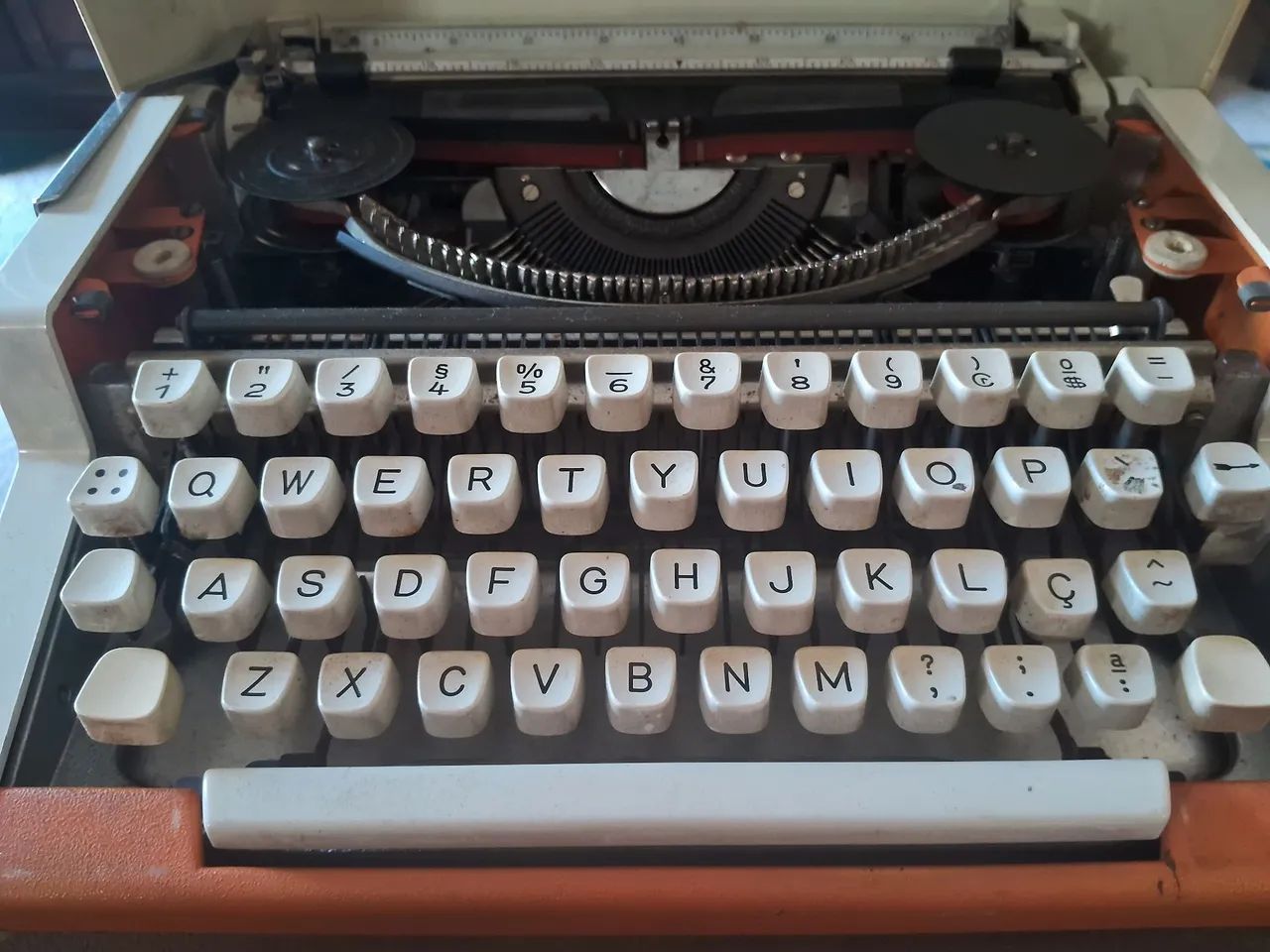 Máquina de Escrever  - Foto 5