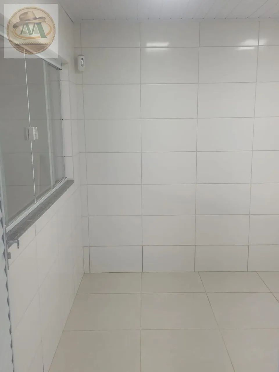 GALPAO COMERCIAL em Guarapari - Espírito Santo, Santa Mônica - Foto 3
