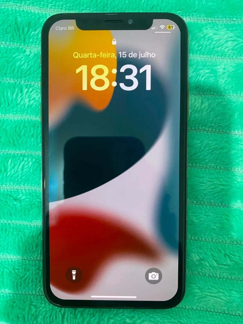 IPHONE XS DOURADO NOVO E SEM ARRANHÕES 