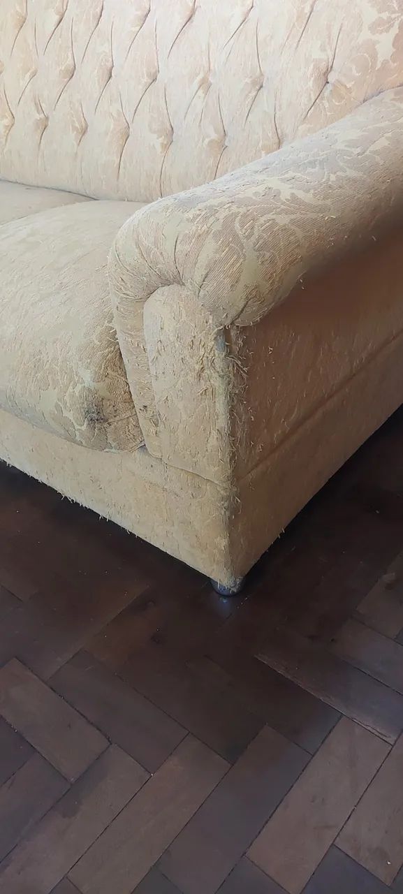 Sofá  usado mas muito confortável  - Foto 2