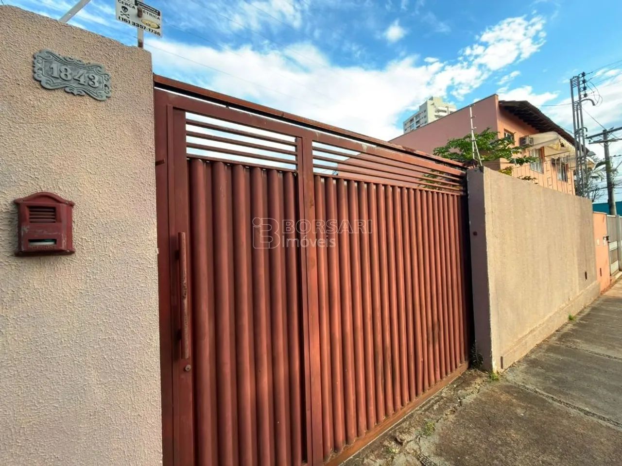 Venda de Casas / Comercial na cidade de Araraquara - Foto 3