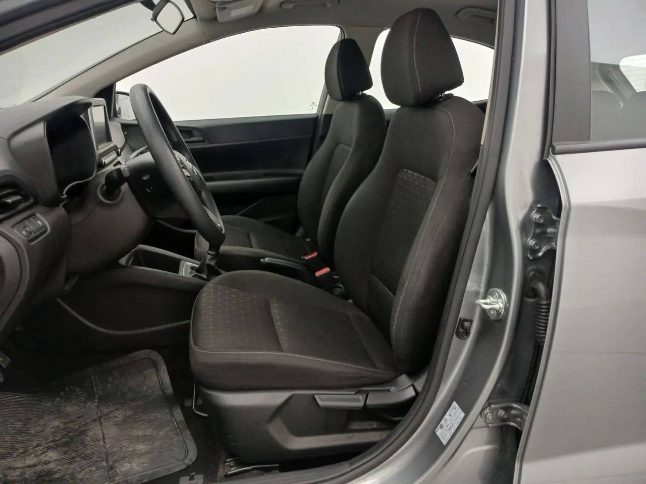 Hyundai HB20 Comfort Plus 1.0 Flex 12V Mec., foto 16 de 18