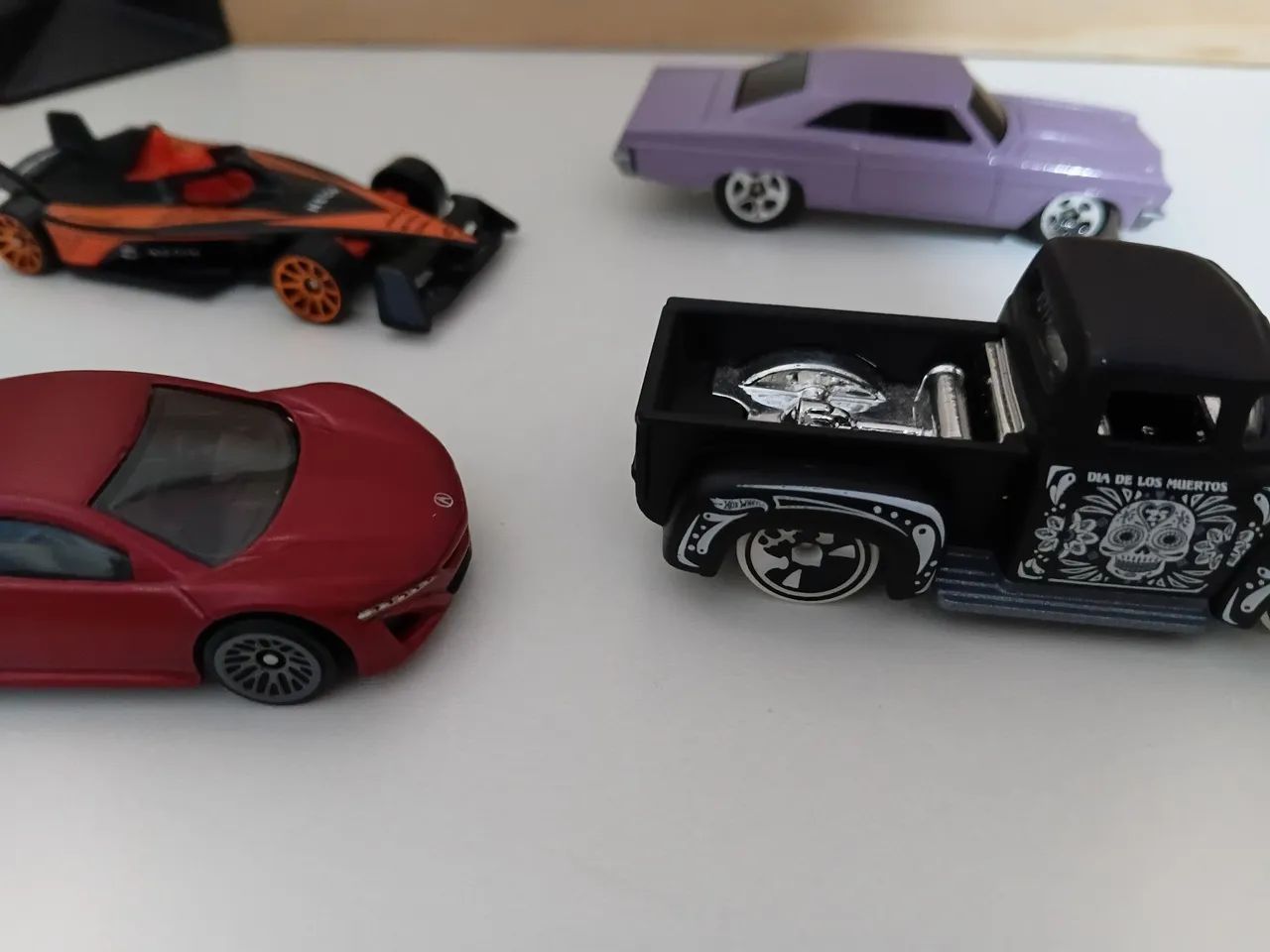 Hot wheels 