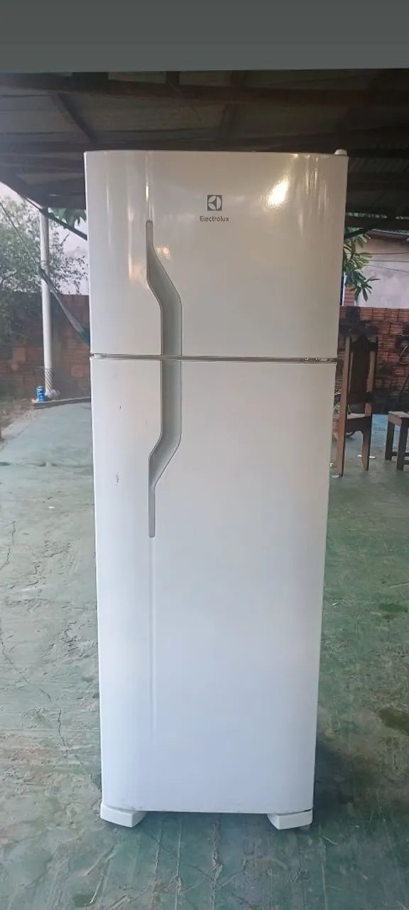 Geladeira Eletrolux gelo seco entrego 