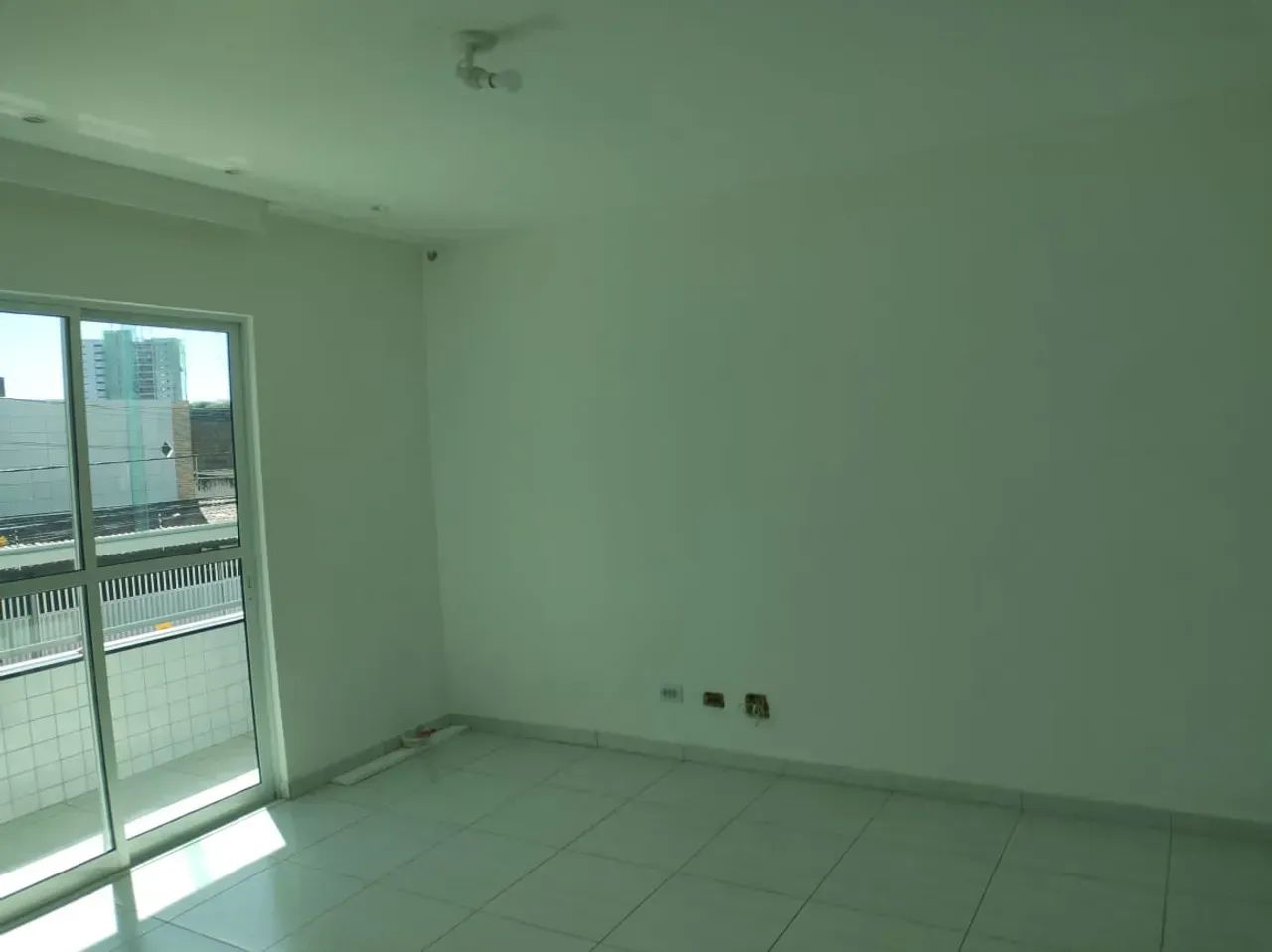 Casa duplex com 83 metros quadrados com 3 quartos em Cordeiro - Recife - PE - Foto 4