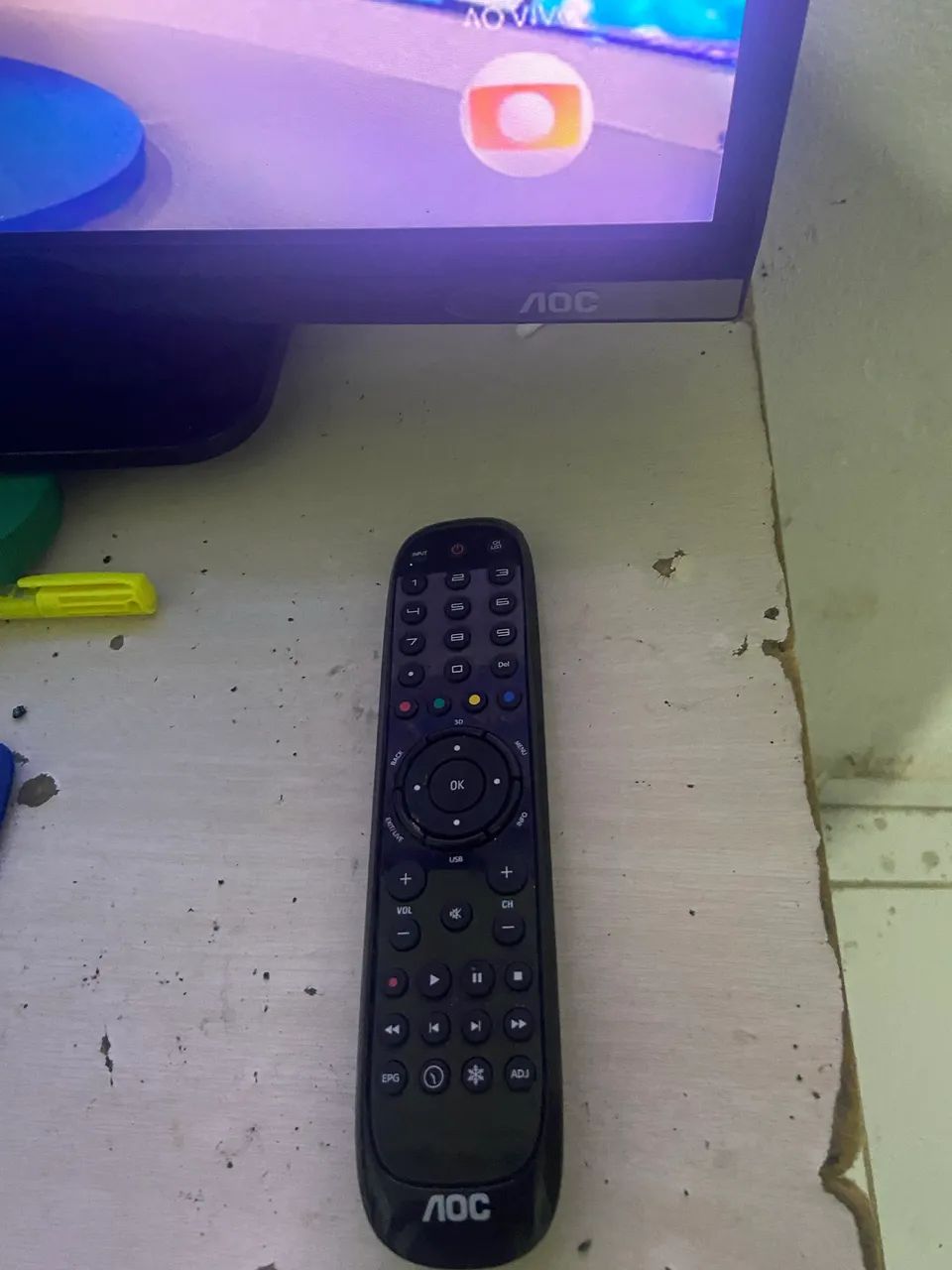 Tv de 24 polegadas com controle LED - Foto 4