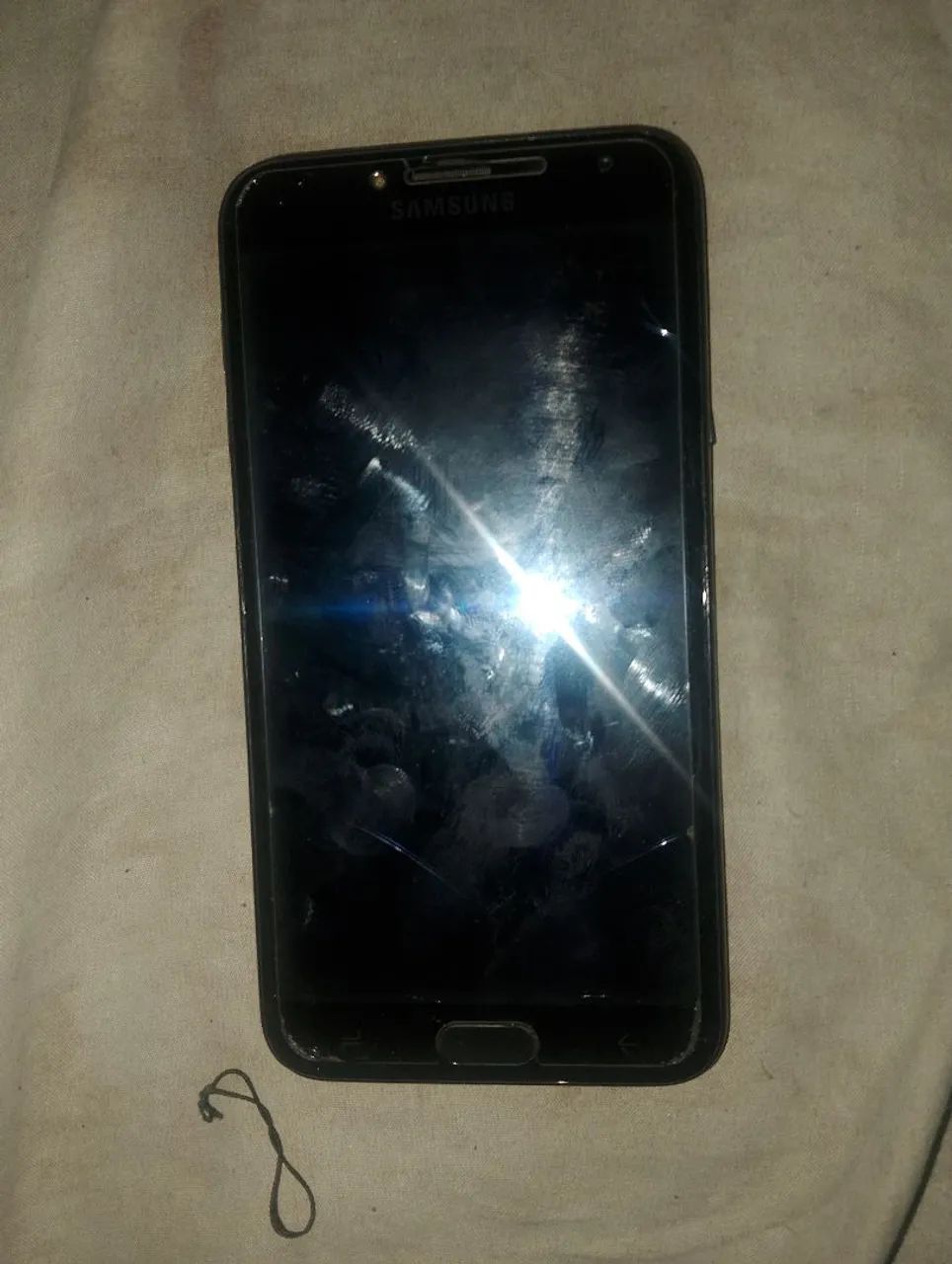 Vendo Celular J4 - Foto 2