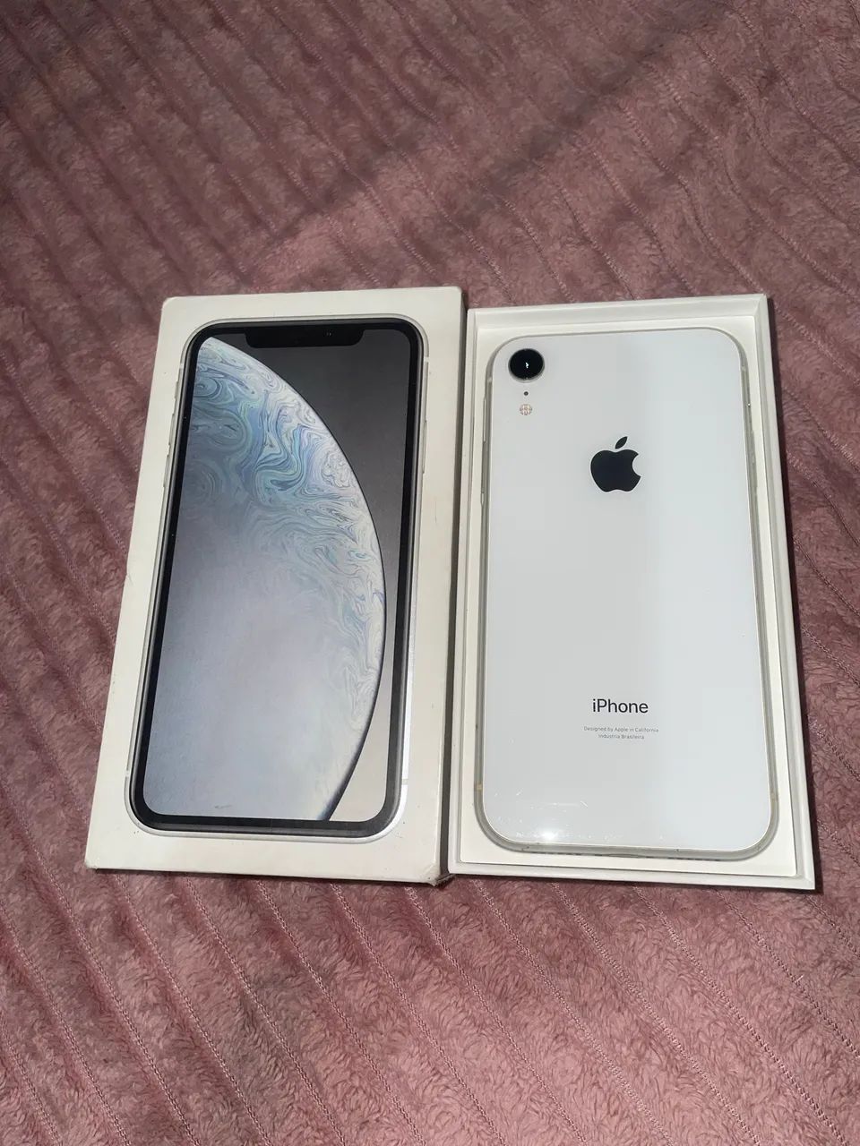 iPhone XR
