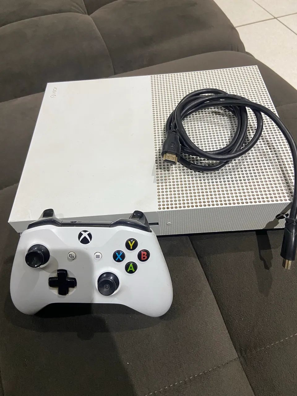 Vende-se Xbox One 