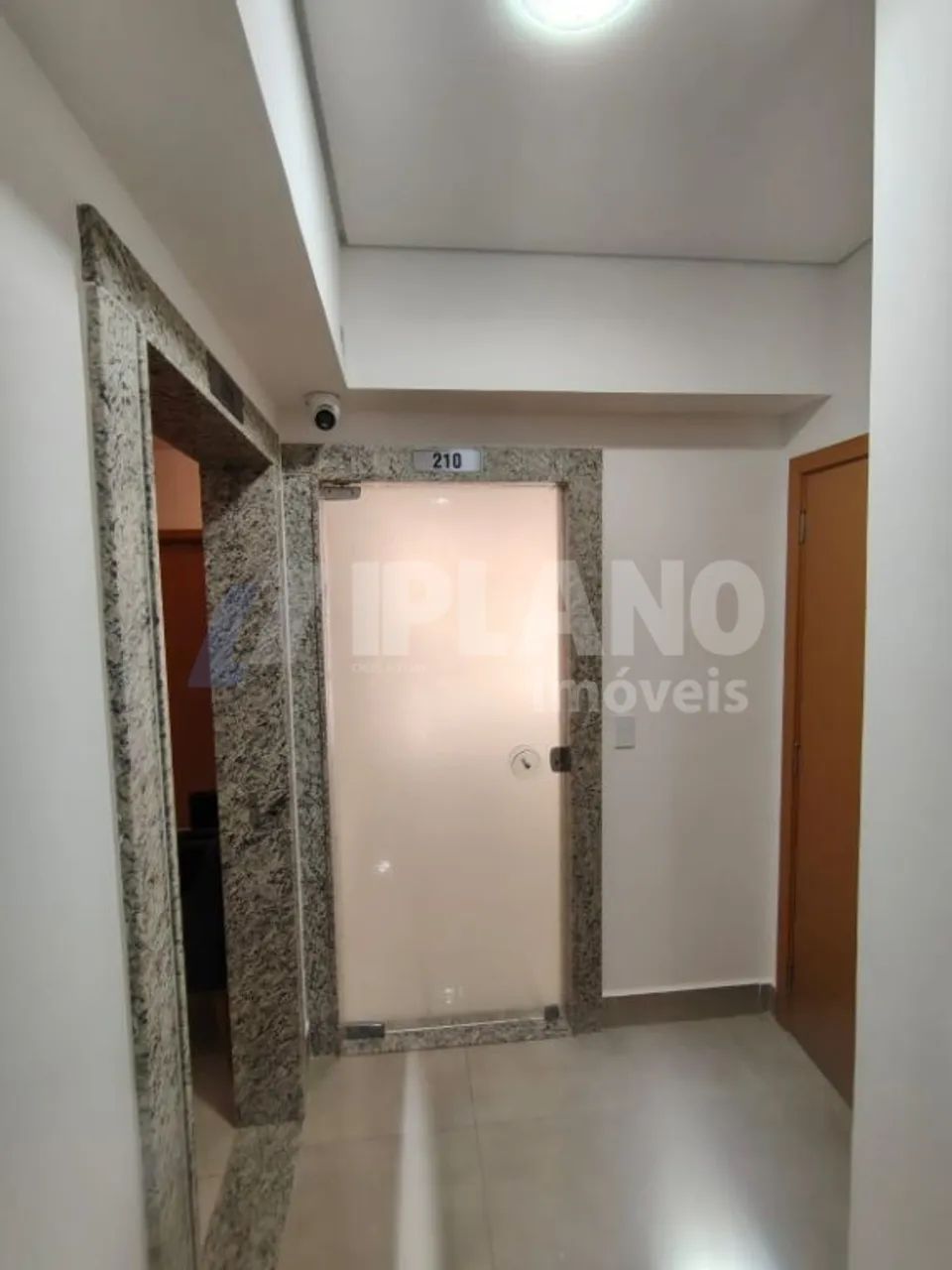 Venda de Comercial / Sala na cidade de Ribeirão Preto - Foto 2