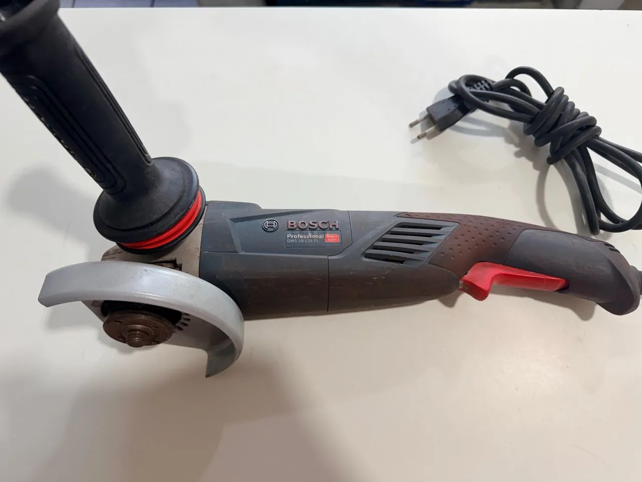 Esmerilhadeira Bosch 5 polegadas GWS 18-125 PL 220 volts - Foto 2