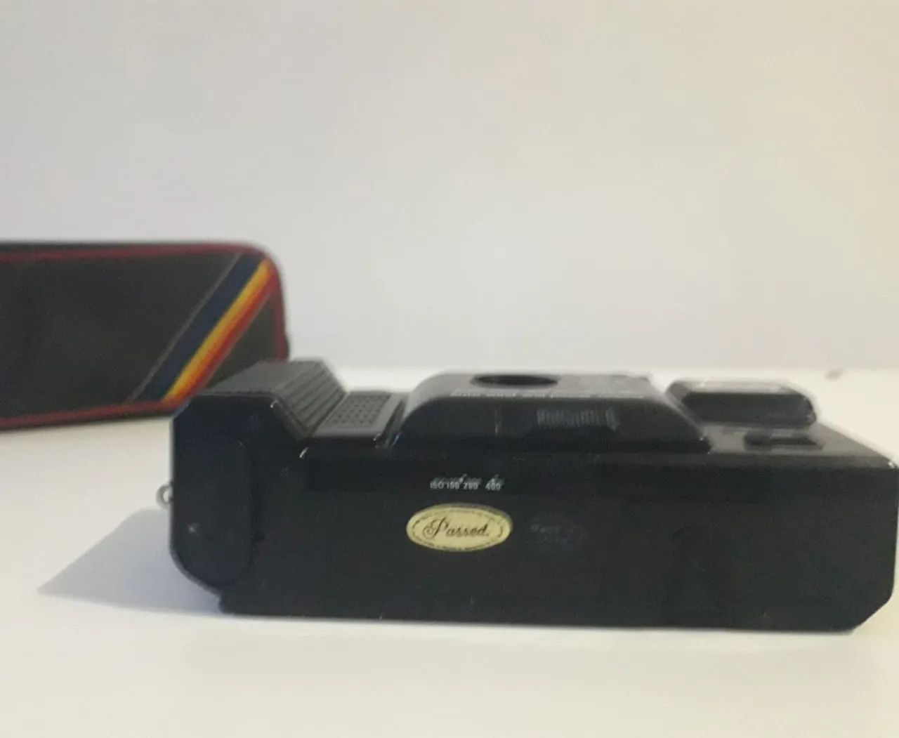 Câmera Vintage Yashica 35mm - Relíquia para Colecionadores e Amantes de Filme - Foto 5