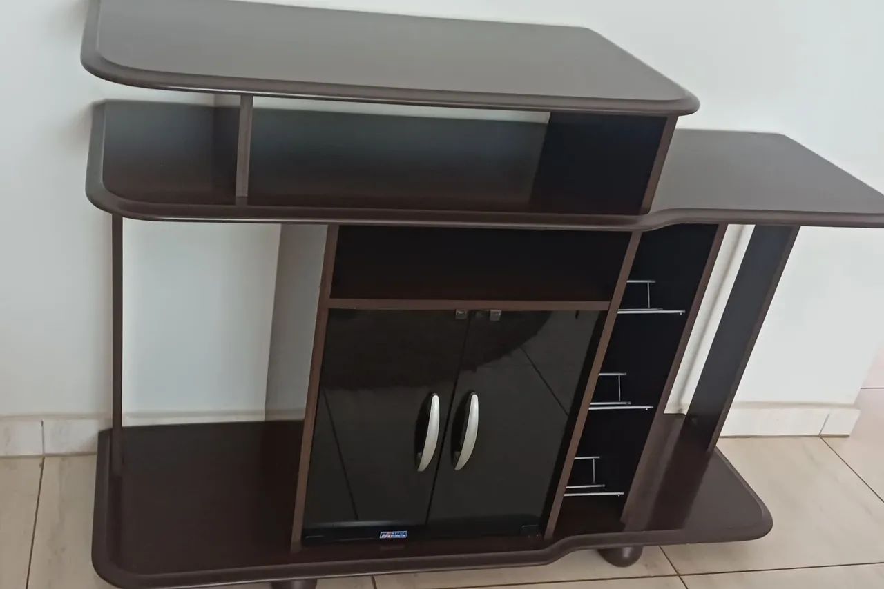 Rack para sala.