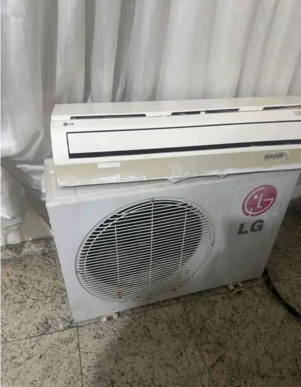 Ar condicionado LG Split 9.000 BTUs - Foto 2