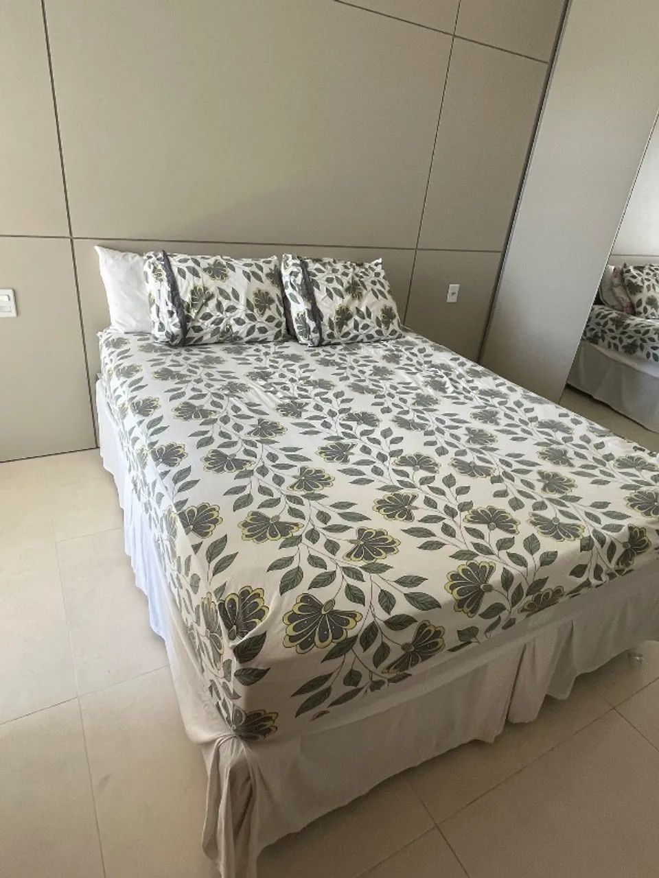 Cama box queen
