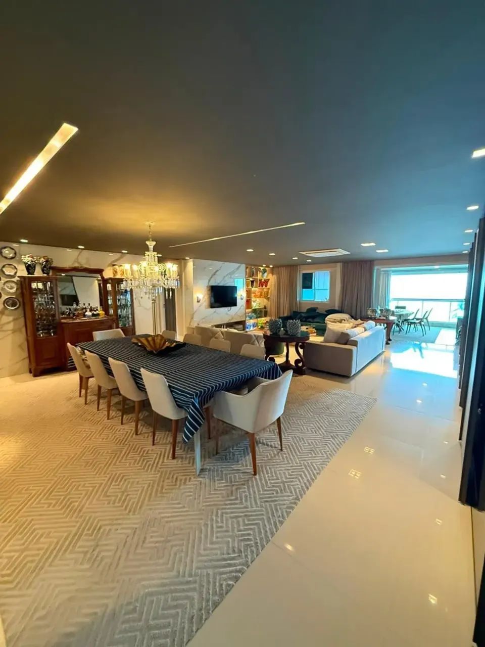 Edifício Riviera Del Mare | Beira-Mar | 258m² | Planta Original 4 Suítes | 4 Vagas