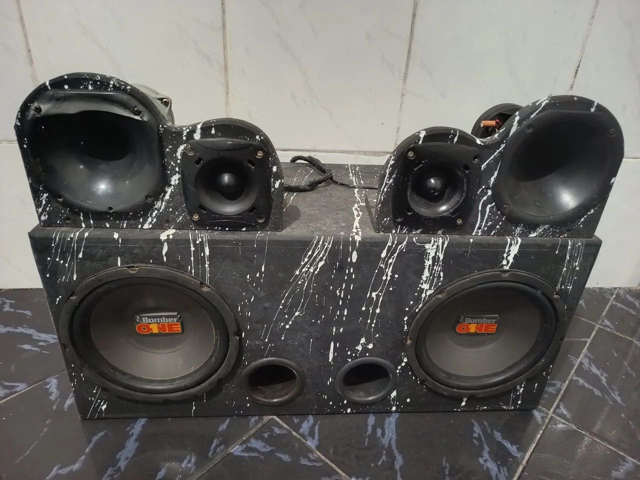 Caixa de som personalizada automotiva 