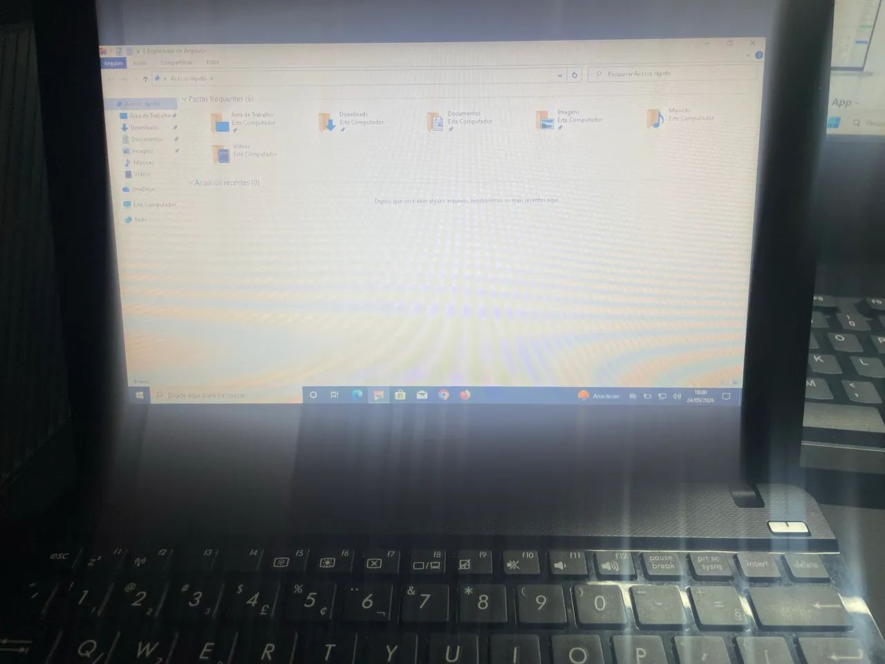 Netbook da asus com Windows 10 funcionando perfeitamente  - Foto 5