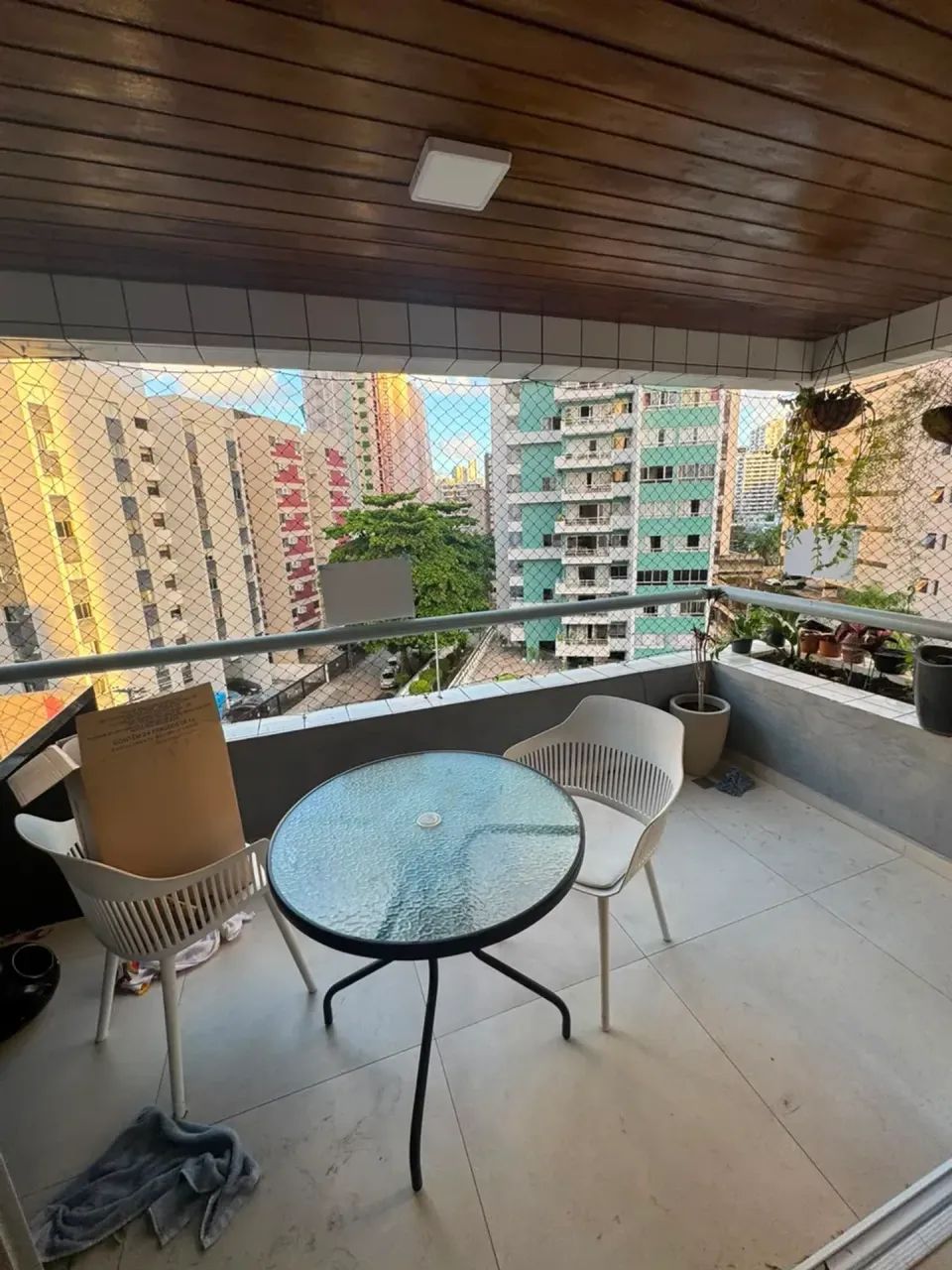 APARTAMENTO 3 QUARTOS SENDO 1 SUÍTE 120m²