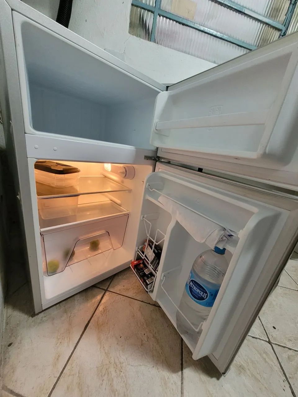 Frigobar EOS 88lts - Foto 4