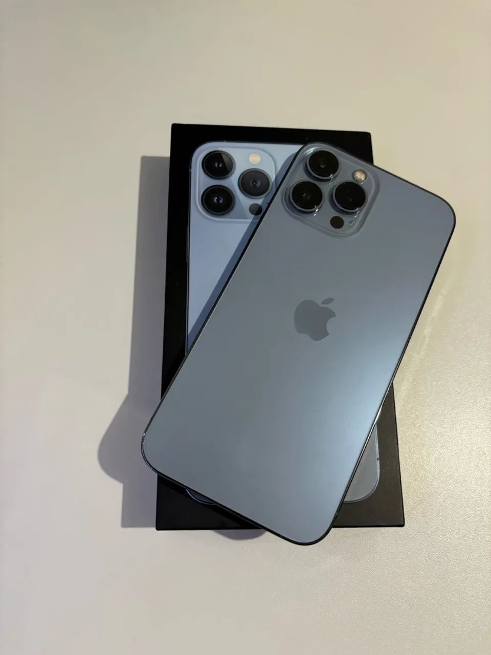 IPHONE 13 PRO MAX - SEM DETALHES