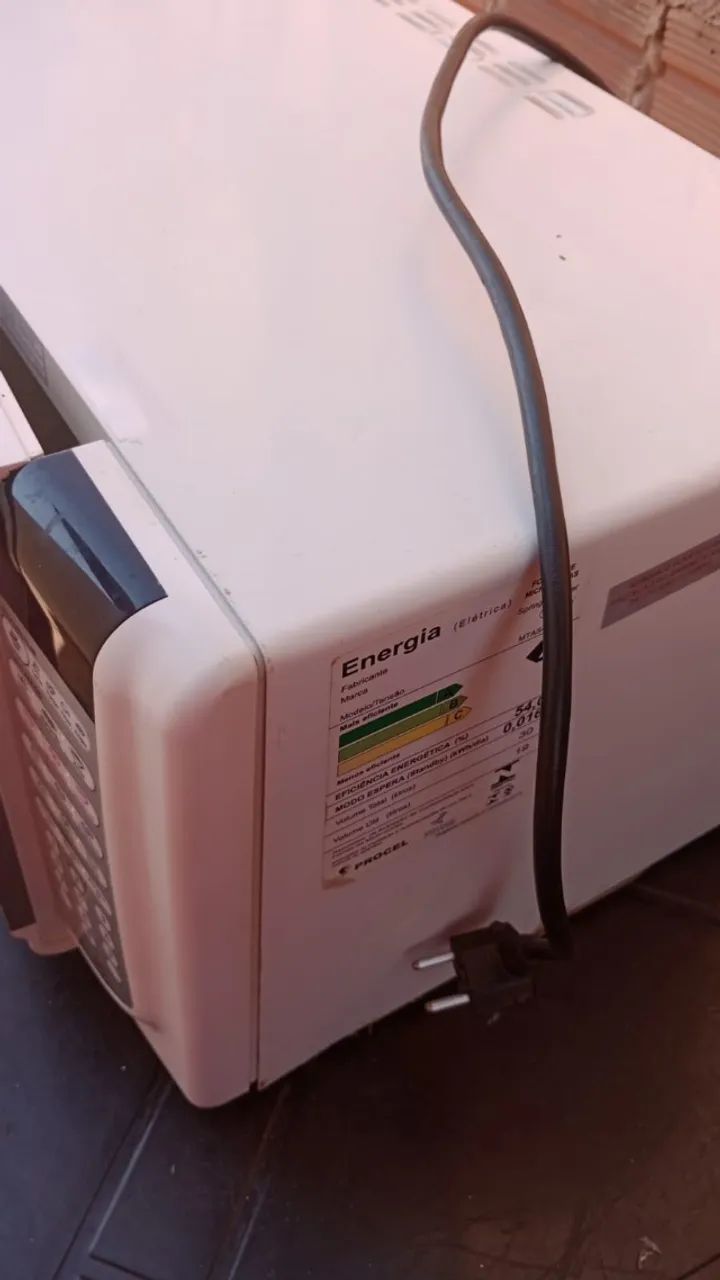 microondas grande funcionando perfeitamente 