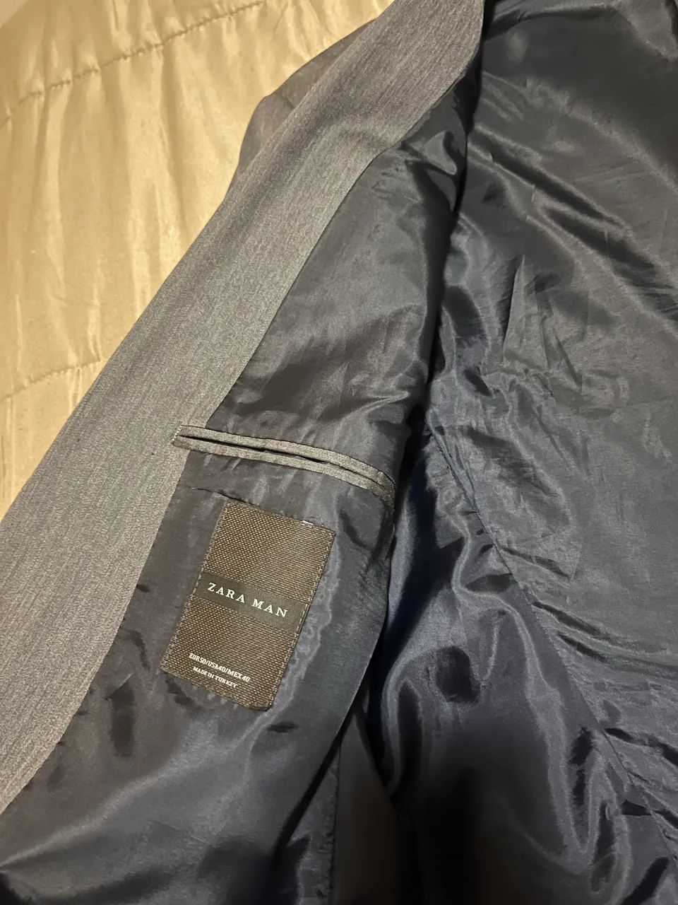 Conjunto Terno + Calça Cinza Zara 45-50M  - Foto 2
