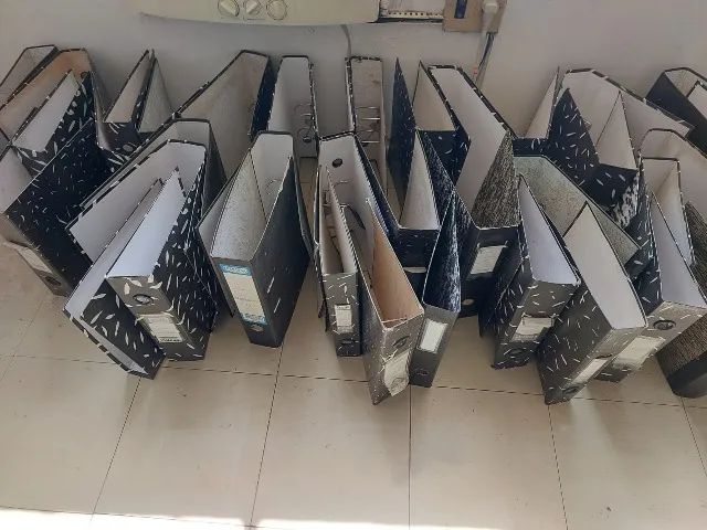 VENDO - PASTAS Z USADAS  - Foto 2