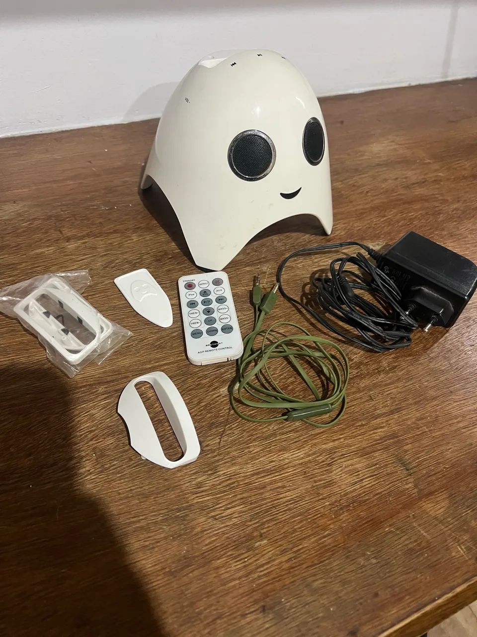 Caixa de som Iboo Pac-Man fantasma 
