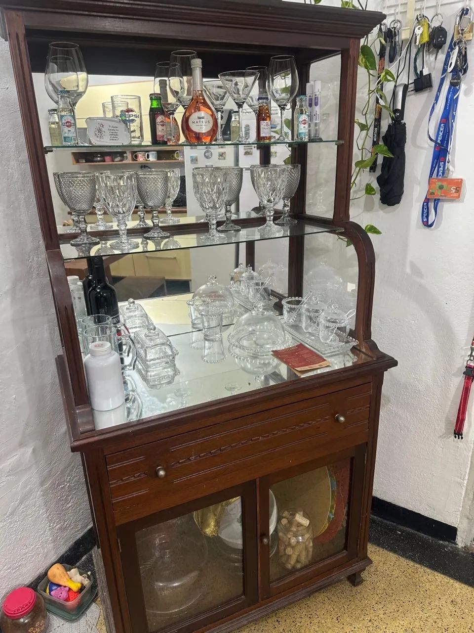 Cristaleira  - Foto 2