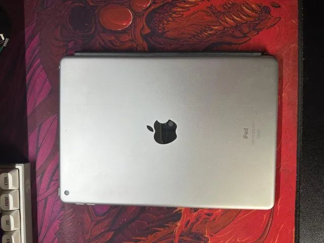 iPad 7° Geração 128GB Branco + Smart Keyboard - Foto 4
