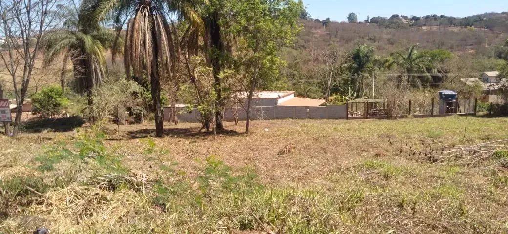 Imóvel para venda tem 1007 metros quadrados em Condominio Represa Ville - Capim Branco - M