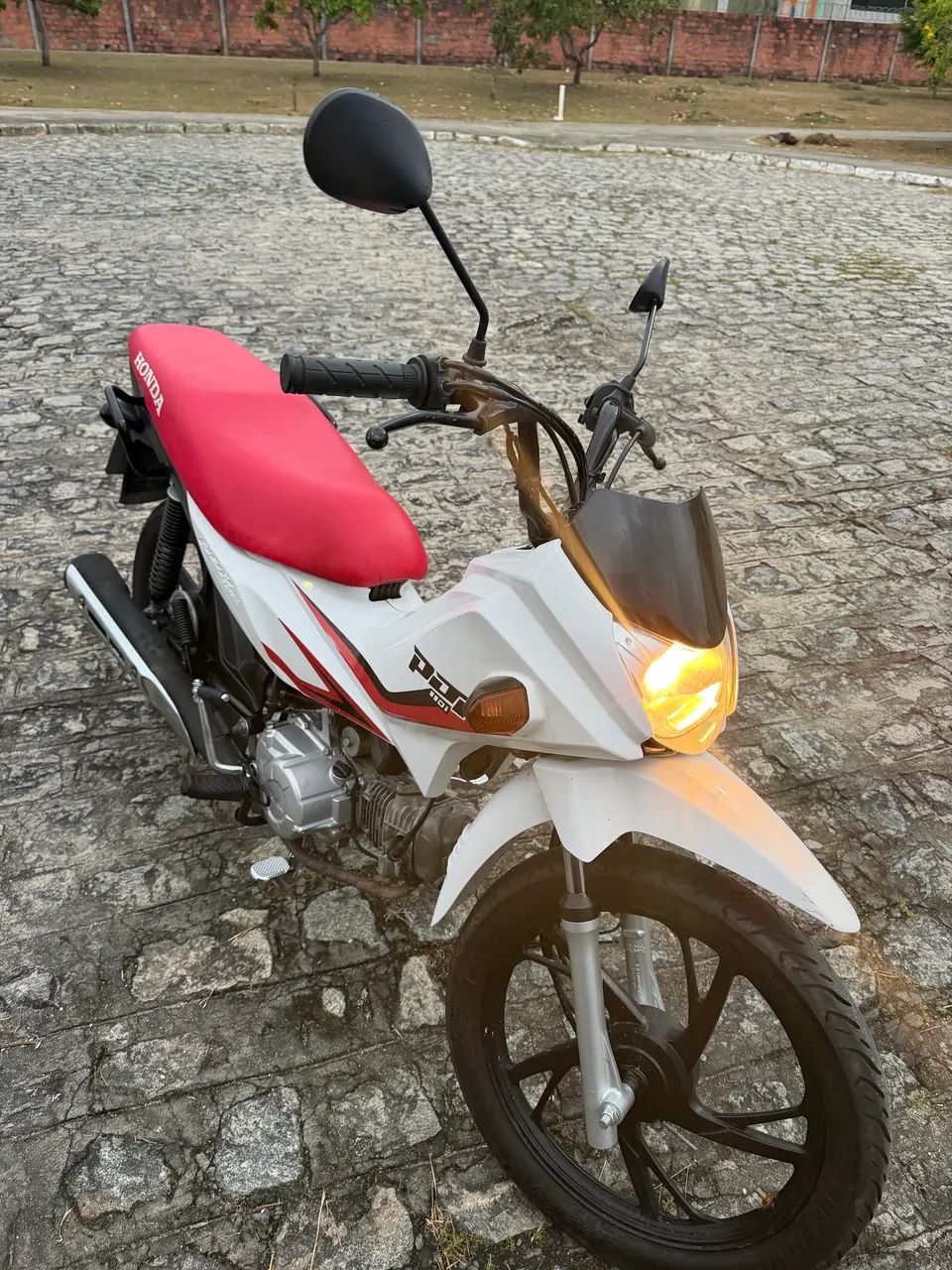 POP 110i melhor que nova 