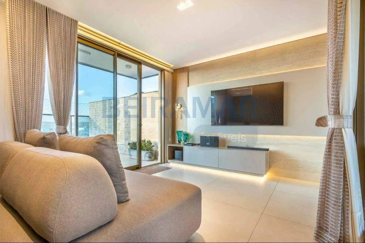 Cobertura à Venda com 4 suítes e 1 Escritório com banheiro, com 309,40 m² no Edifício Toky