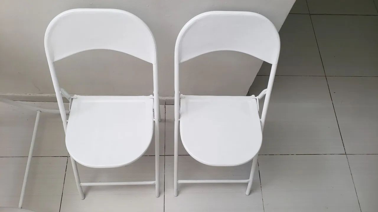 Mesa + 2 cadeiras em aço LINDAS! - Foto 3