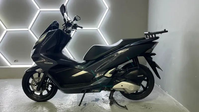 Honda PCX Gasolina Automático - Foto 5