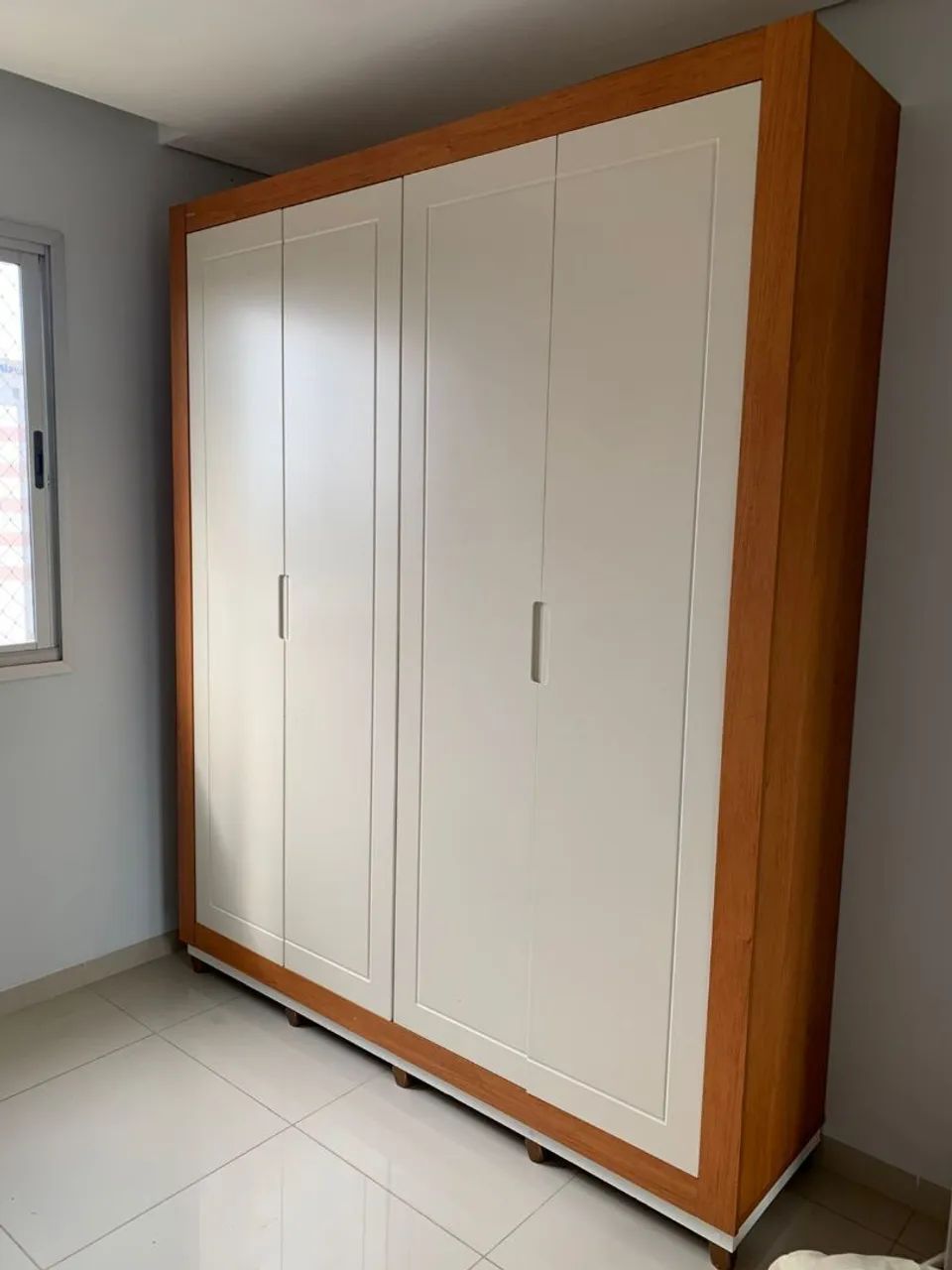 Guarda roupa infantil
