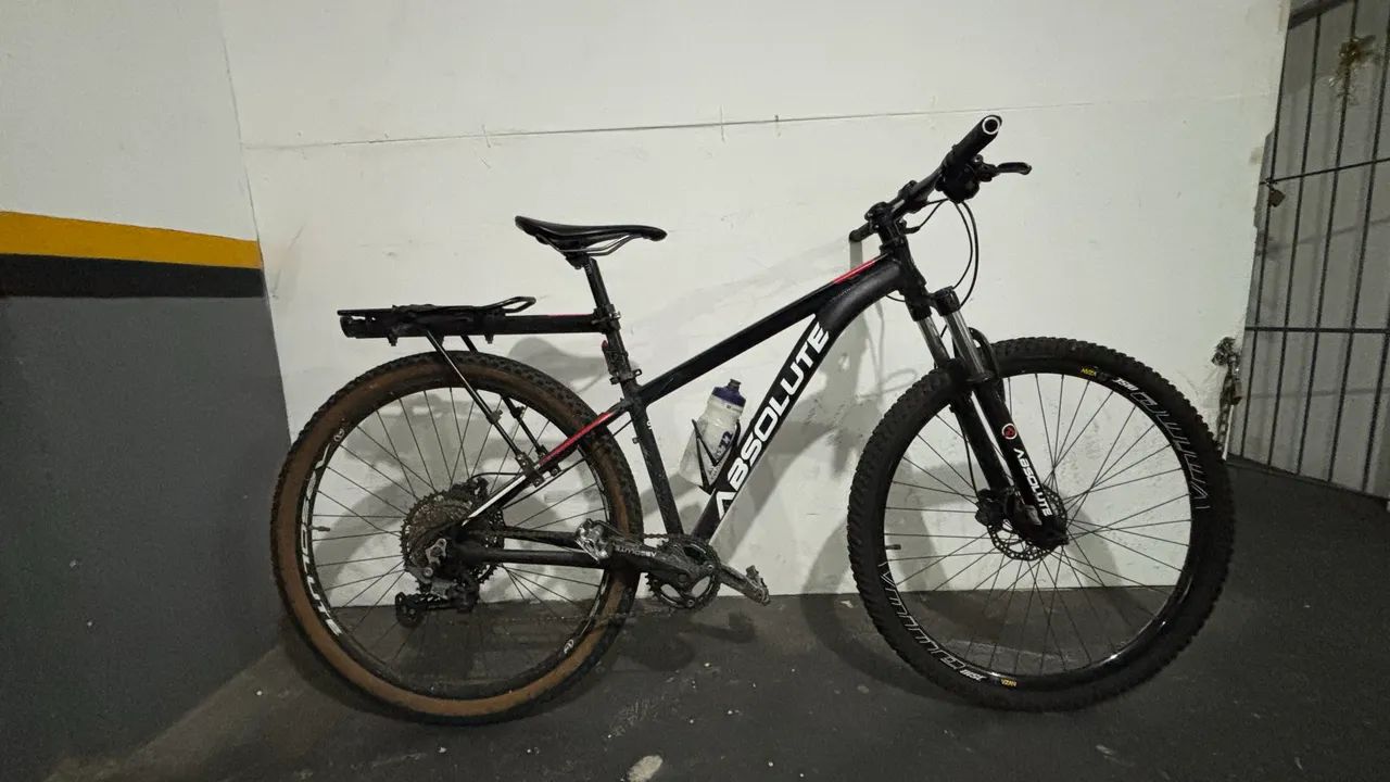 Bicicleta absolute Nero 