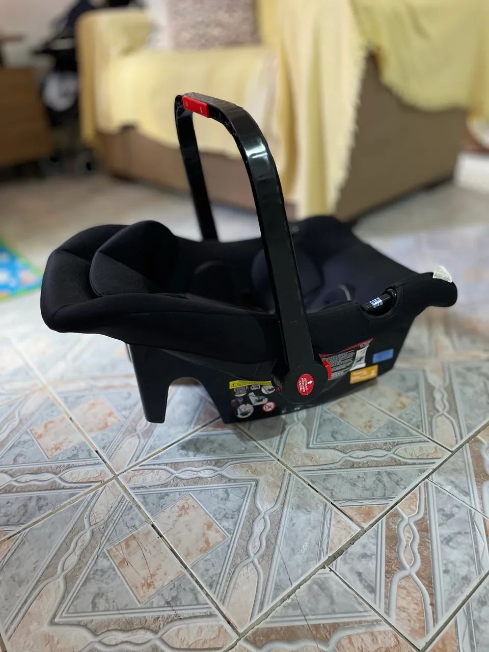 Bebê conforto muito novinho  - Foto 3
