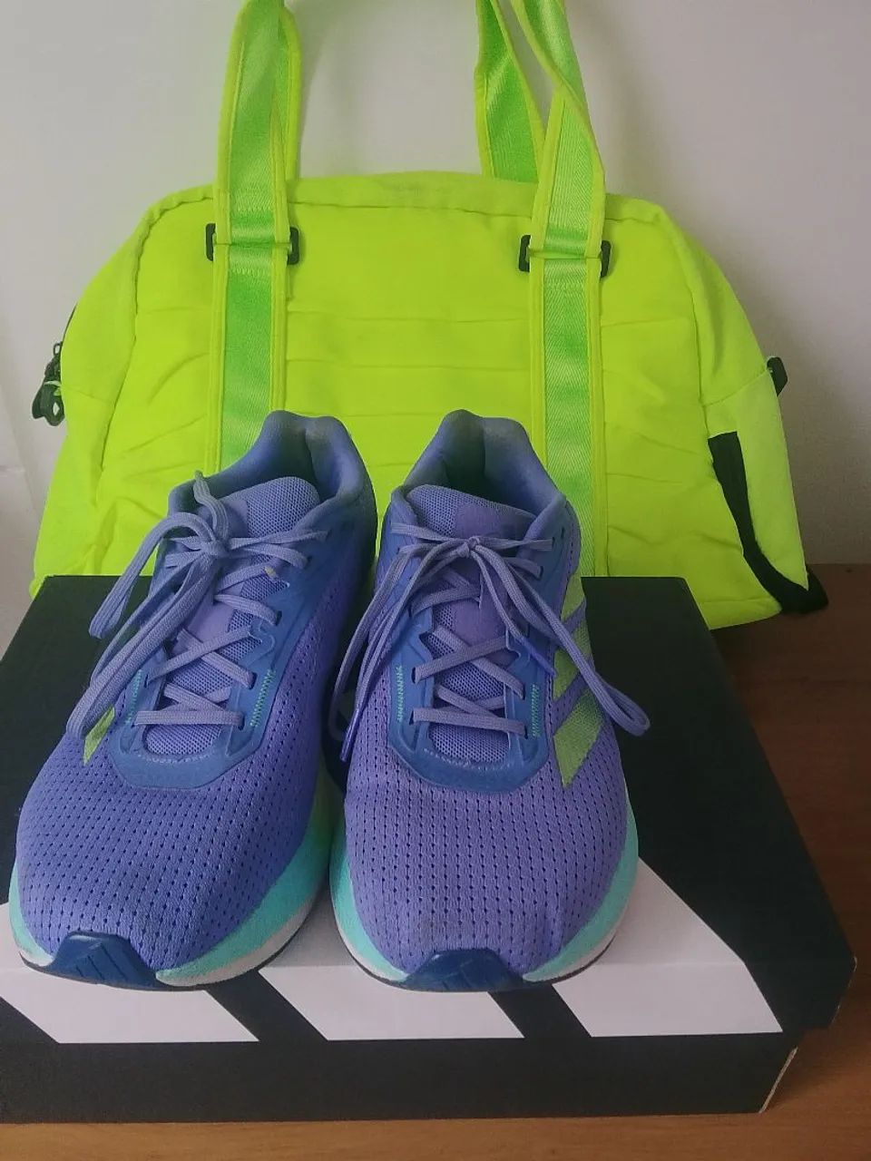 Tênis Adidas original 38 + bolsa nova - Foto 2